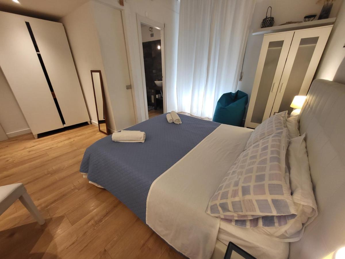 Bed and Breakfast Living Cagliari Marina Экстерьер фото