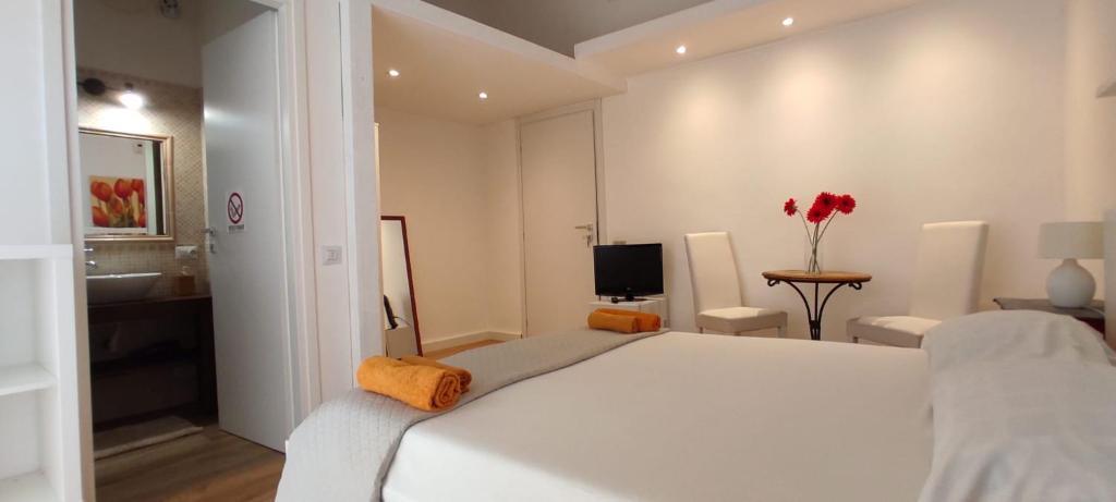 Bed and Breakfast Living Cagliari Marina Экстерьер фото