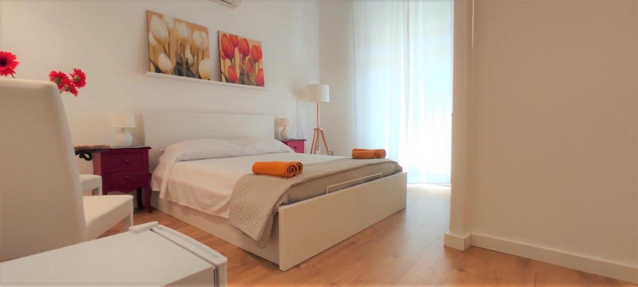 Bed and Breakfast Living Cagliari Marina Экстерьер фото